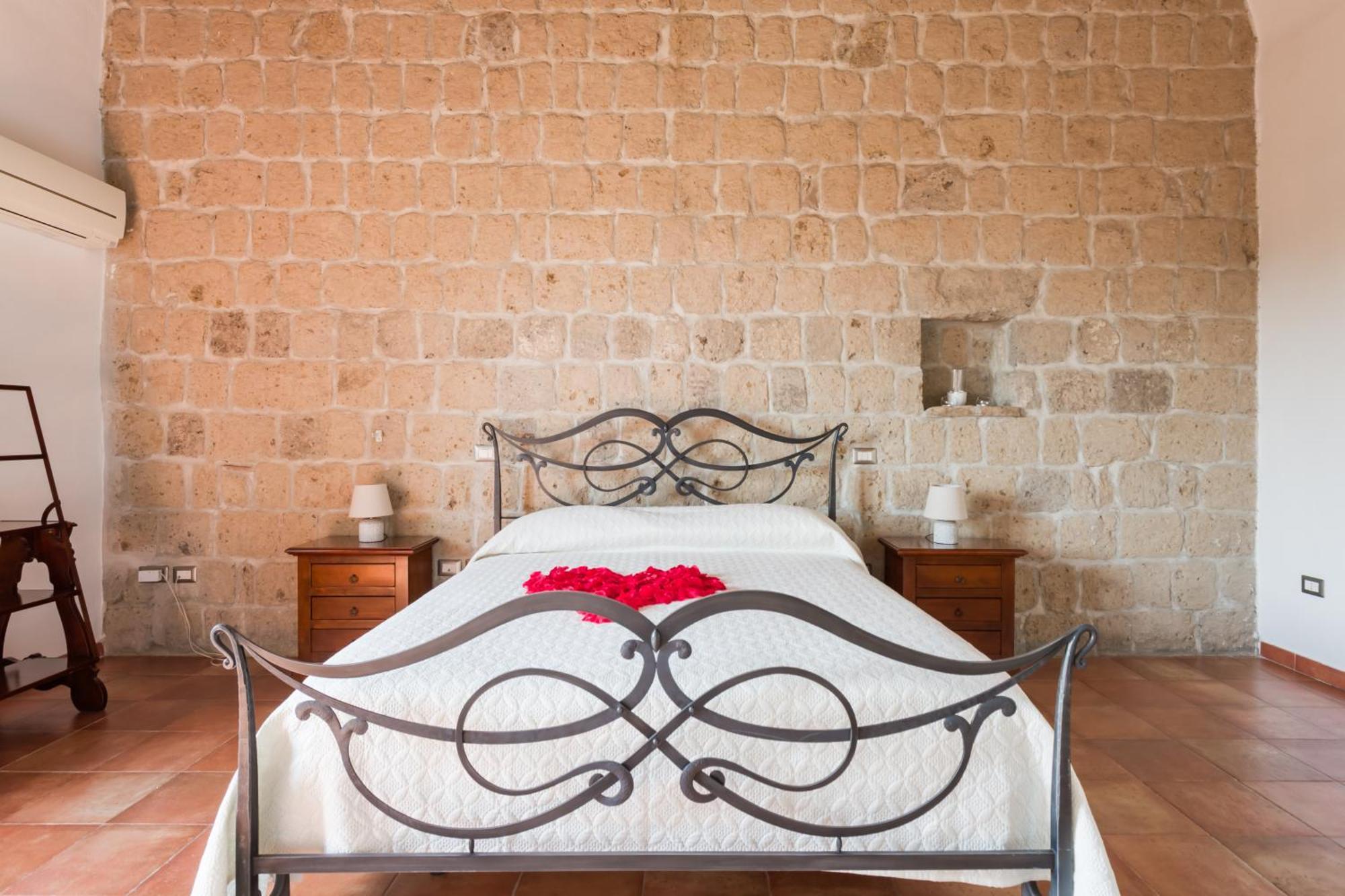 Masseria A Quaranta - Rooms & Events San Marco Evangelista Buitenkant foto